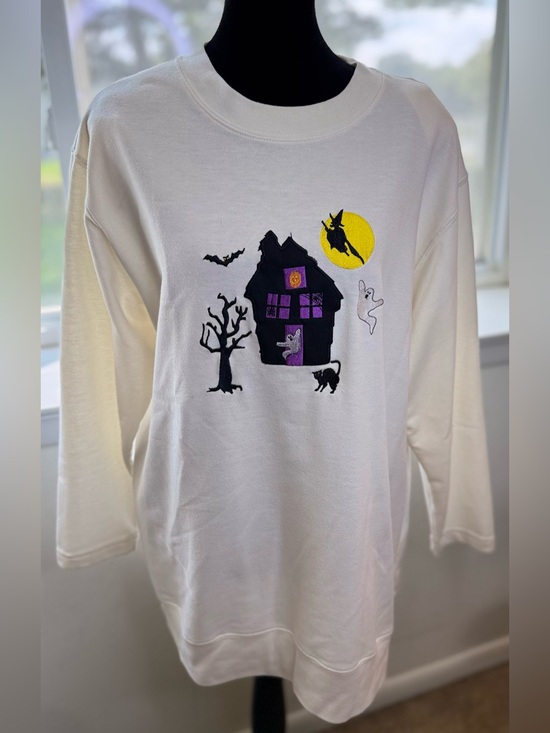Needle & Thread Tops - Vintage 90’s Needle & Threads Halloween Witch Haunted House sweatshirt white Med